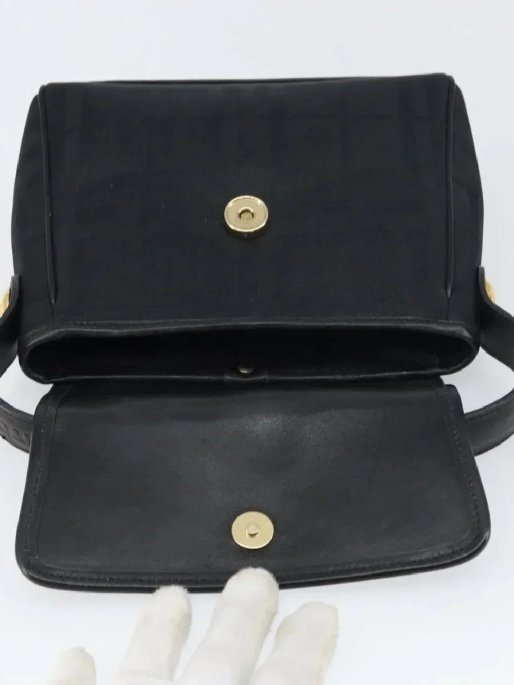 Burberrys Nova Check Hand Bag Leather Canvas Black Gold Auth gh1496 - Picture 13 of 16